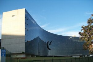 TST preserva sustentação oral eletrônica quando virtual vai a presencial