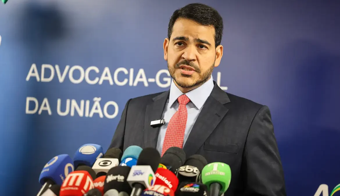 Sabatina de Jorge Messias para vaga no STF será dia 29 de abril