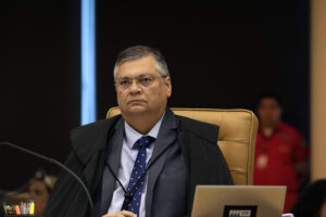 STF forma maioria por eleição indireta para governo do Rio; Dino pede vista