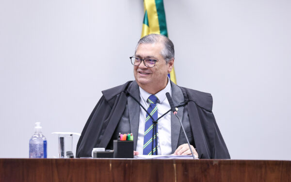 1ª Turma do STF afasta aposentadoria compulsória punitiva de juiz