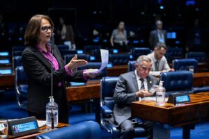 Senado susta protocolo do Conanda para aborto legal em crianças vítimas de estupro