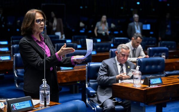 Senado susta protocolo do Conanda para aborto legal em crianças vítimas de estupro