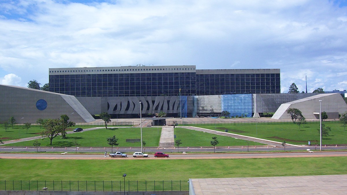 STJ exige detalhamento financeiro para conceder gratuidade de justiça a empresas